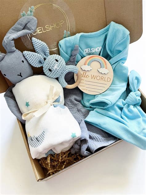 baby gift set bijenkorf